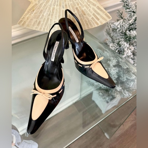 Oscar De La Renta - Vintage Black&Cream Slingback Heels - Picture 2 of 7
